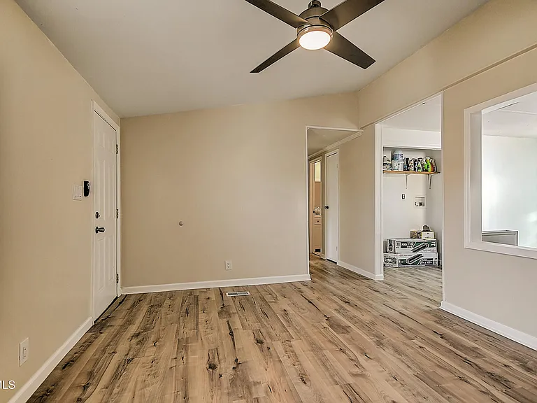 704 Church Hill Dr — Photo 6