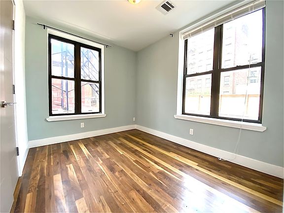 4th image of 1148 Union St #2B