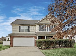 5742 Roxbury Dr, Murfreesboro, TN 37128