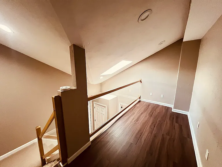 173 Captain Eames Cir — Photo 15