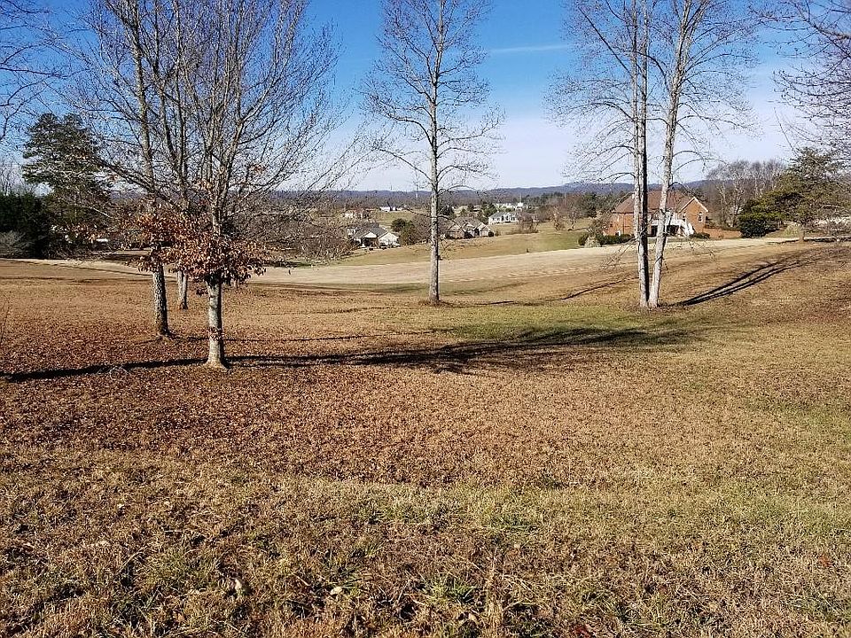 2nd image of 109 Falcons View Ct