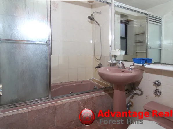 102-18 64th Avenue image 12 of 33