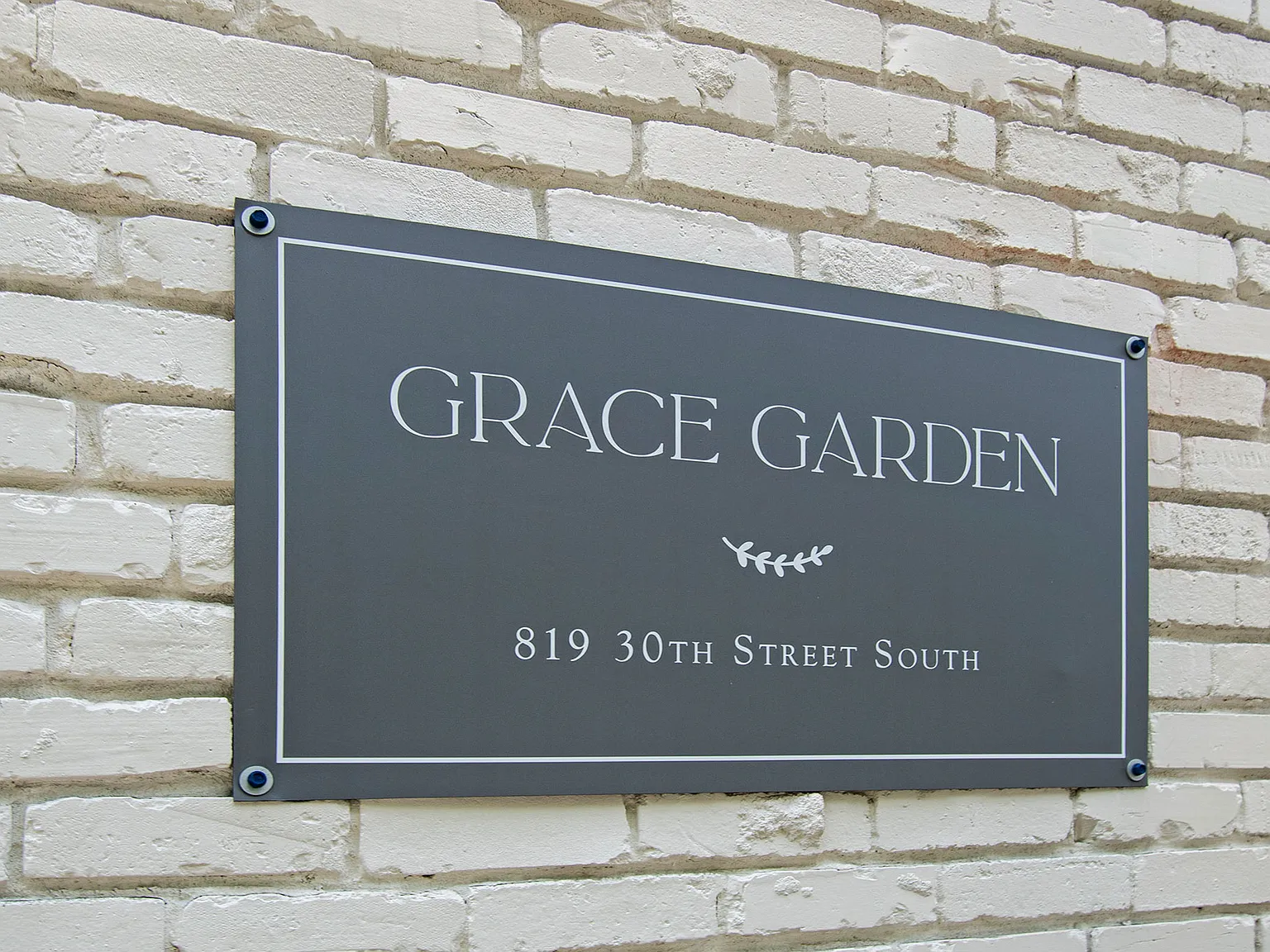 Grace Garden — Photo 1