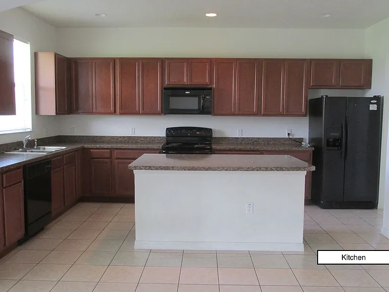 3838 Golden Knot Dr — Photo 2