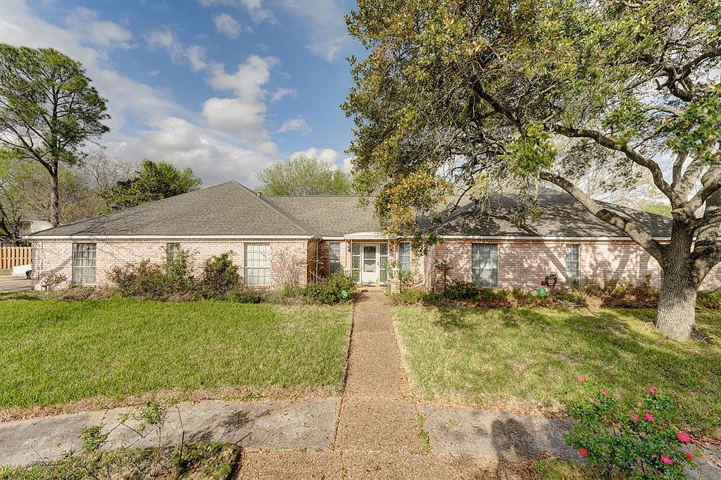 6202 Creekbend Dr, Houston, TX 77096 Zillow