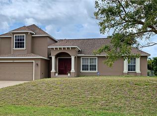 914 SW 37th St, Cape Coral, FL 33914