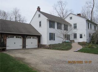 405 Huckleberry Hill Rd, Avon, CT 06001