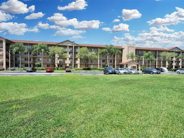 13800 SW 14th St APT 409C, Pembroke Pines, FL 33027