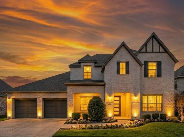 7028 Central Ct, Little Elm, TX 76227