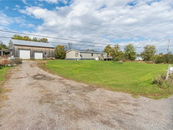 32289 Macomb Settlement Rd, Clayton, NY 13624