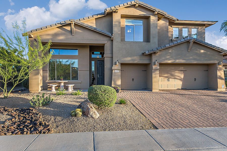 2nd image of 5713 E White Pine Dr
