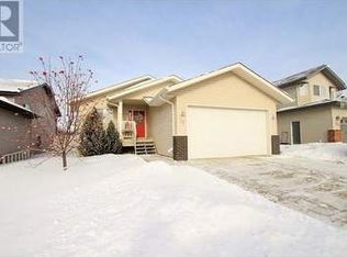 20 Ratcliffe St #1A, Red Deer, AB T4P3X8