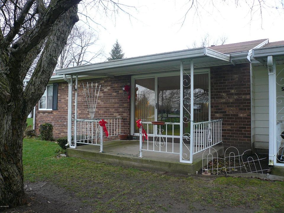 1st image of 5706 Leisure South Dr SE