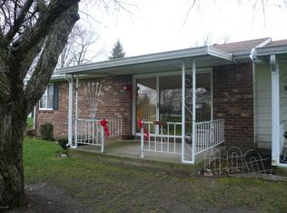 5706 Leisure South Dr SE, Kentwood, MI 49548