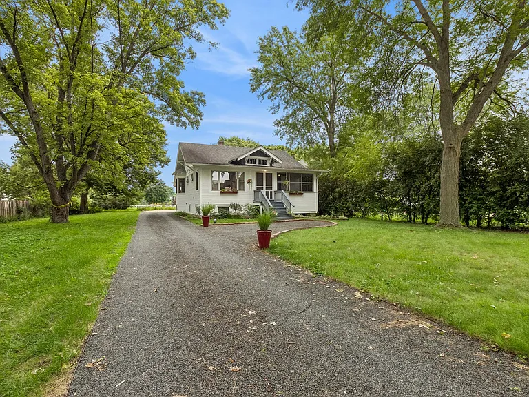 255 Happ Rd — Photo 32