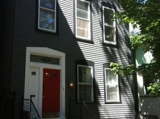 724 W Aldine Ave #ONE, Chicago, IL 60657