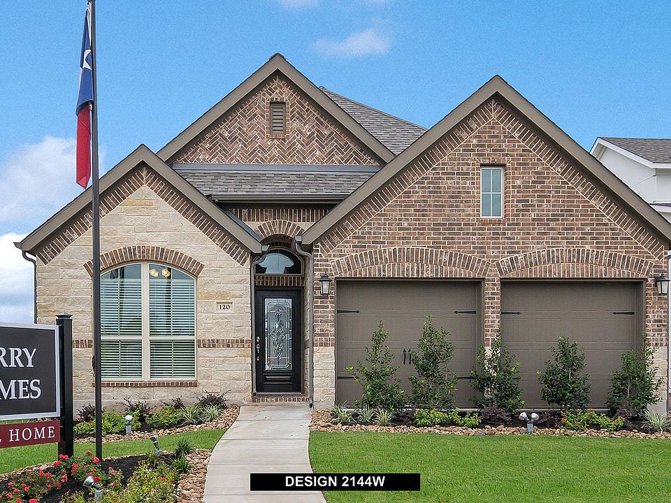 1st image of 120 Lacey Oak Loop