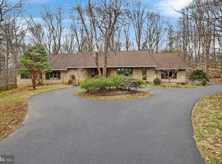 2 Lake Potomac Ct, Rockville, MD 20854