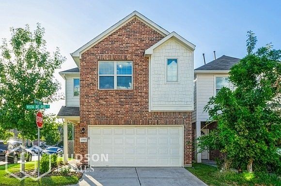 1st image of 13503 Vista De Oro St