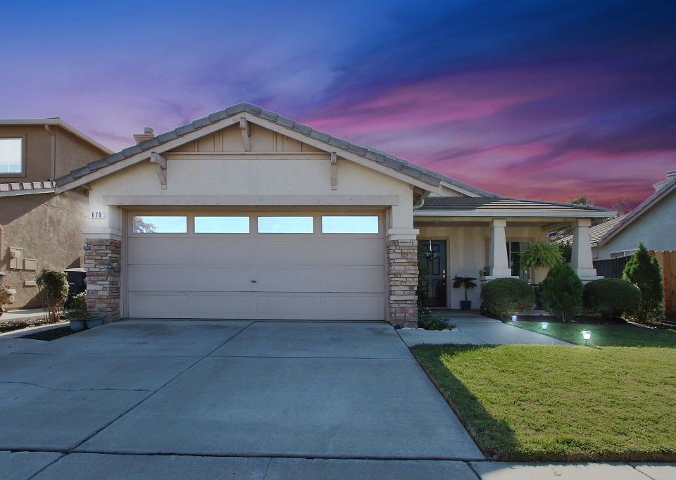 1st image of 670 Pombo Square Dr