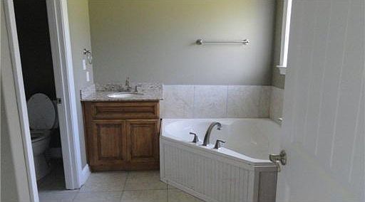 4th image of 13214 Sandybrook Dr