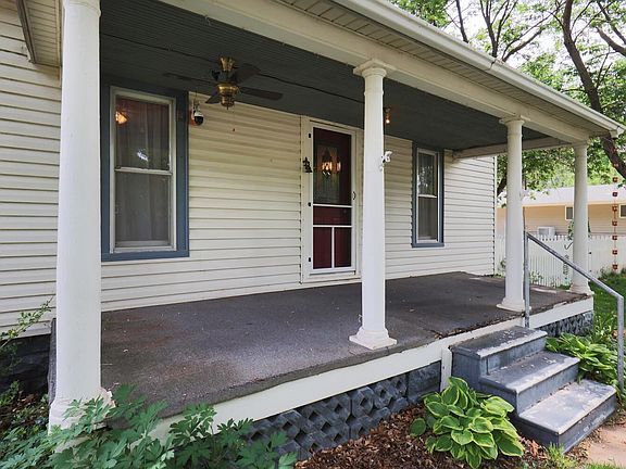 5th image of 214 N Kansas Ave