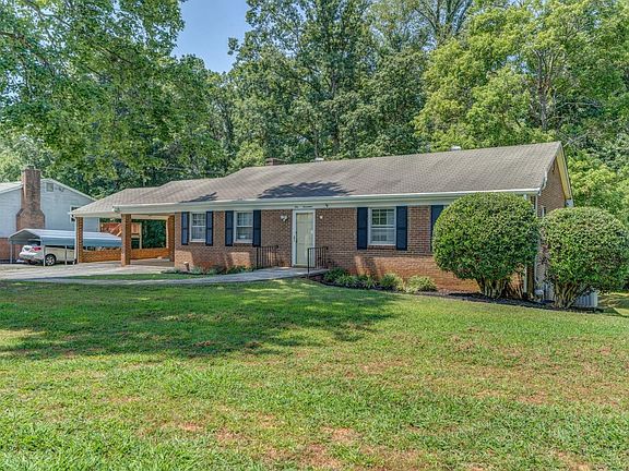 2nd image of 117 Forest Park Dr