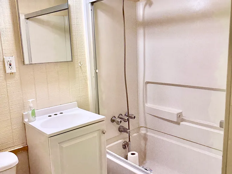 31477 Alcona Ct — Photo 7