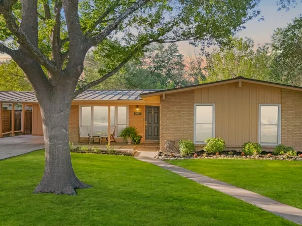 2827 Bent Bow, San Antonio, TX 78209