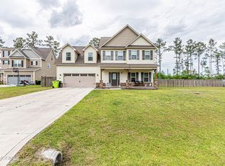 517 Maggies Ct, Jacksonville, NC 28540