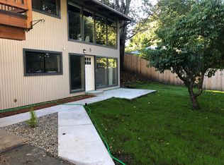 10866 6th Ave S UNIT B, Seattle, WA 98168