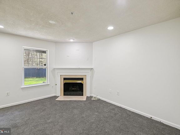 4th image of 8421 Gauntlet Pl