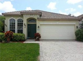 8552 Via Giardino, Boca Raton, FL 33433