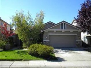 1089 Huntly Dr, Folsom, CA 95630