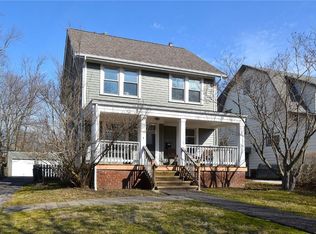 3357 E Scarborough Rd, Cleveland Heights, OH 44118