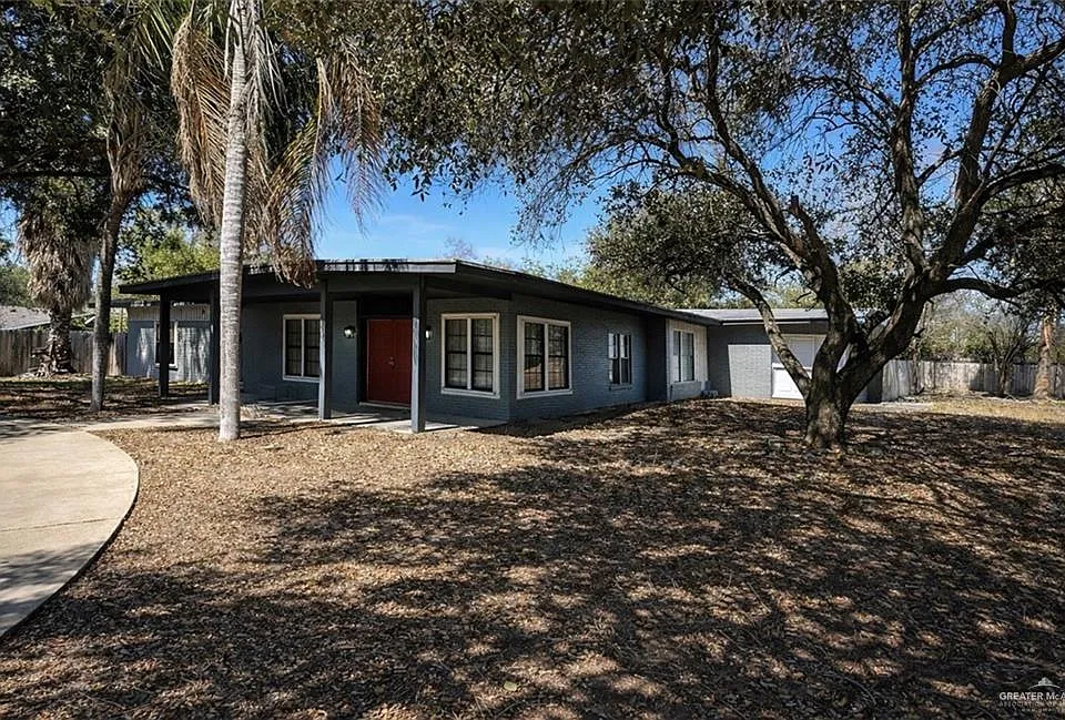 1403 N Shary Rd