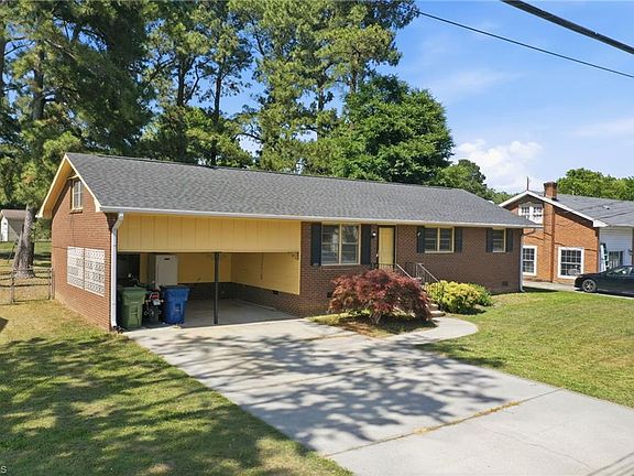 3rd image of 145 Webster Rd