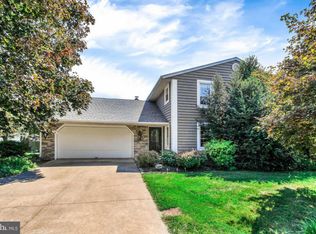 3636 Equestrian Dr, Dover, PA 17315