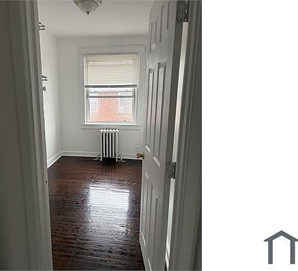 5th image of 7070 Clover Ln #7070