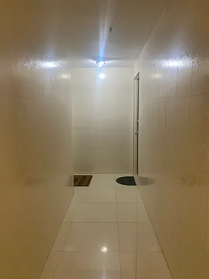 Rented by 18 REALTY | media 12