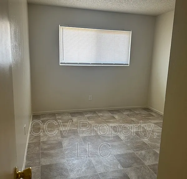 2600 E Mesquite Ave #4 — Photo 10