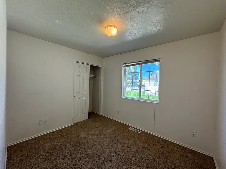 3488 Obryant St — Photo 10