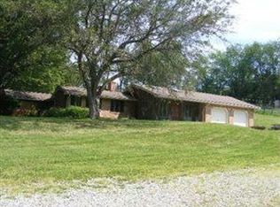 71 Bedillion Rd, Washington, PA 15301