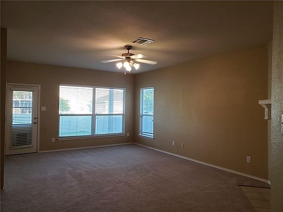 5th image of 1628 Degnen Ln