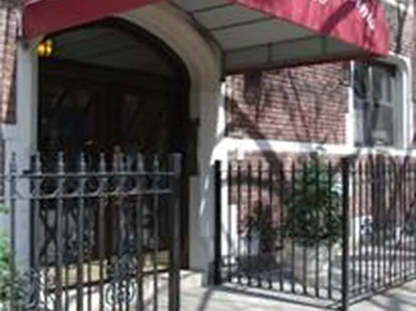 319 West 18th Street image 1 of 1