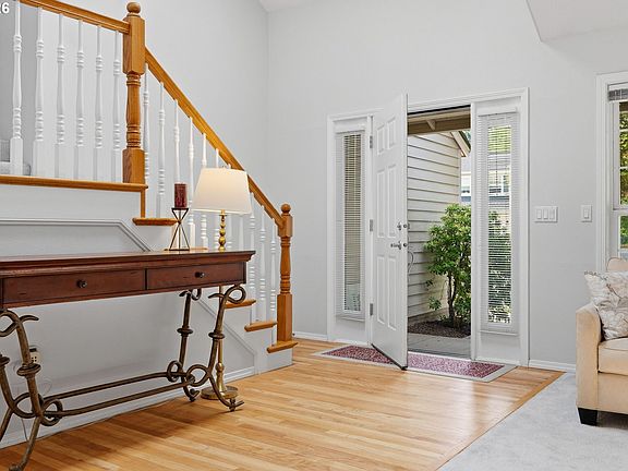 5th image of 3811 SE 182nd Ct
