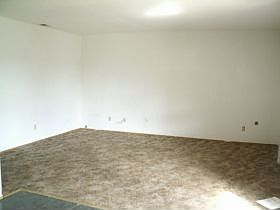 3rd image of 405 San Benito St