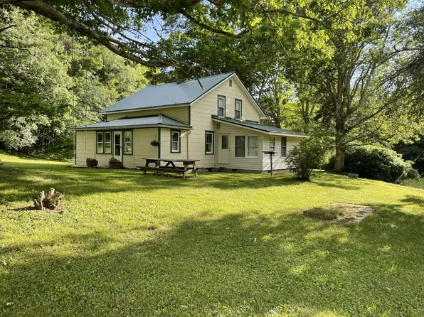 4548 Pocahontas Hwy, Marlinton, WV 24954