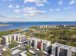 2700 Cove Cay Dr #1-2F, Clearwater, FL 33760