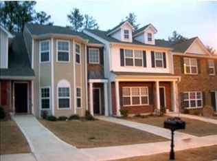 6368 Olmadison Pl, College Park, GA 30349